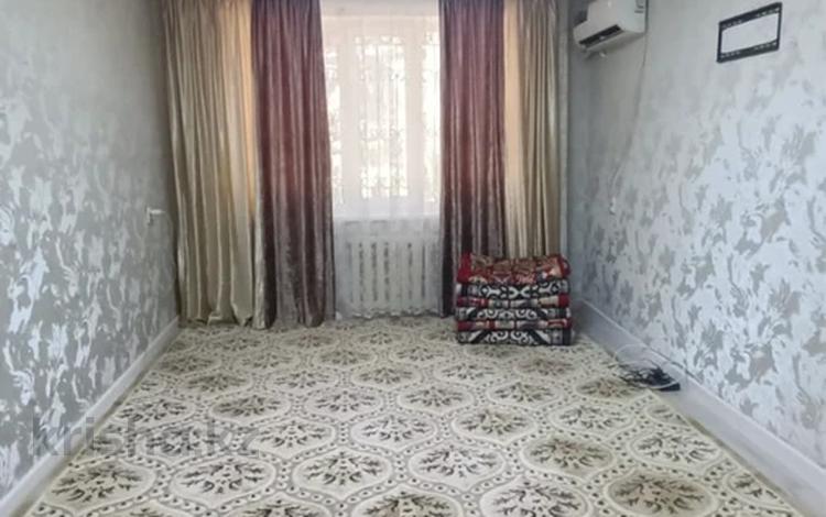 2-бөлмелі пәтер · 45 м² · 1/5 қабат, Самал 15 — Взади корзинки, бағасы: 12.7 млн ₸ в Таразе — фото 2