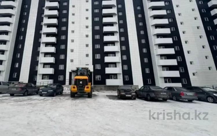 1-комнатная квартира, 39 м², 3/9 этаж, Аль-Фараби 44 за 12.2 млн 〒 в Усть-Каменогорске — фото 2