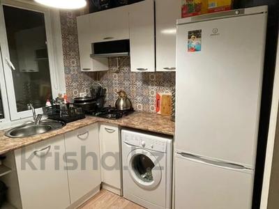 1-комнатная квартира · 33 м² · 4/4 этаж, мкр №6 44 за 200 000 〒 в Алматы, Ауэзовский р-н