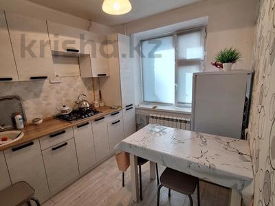 2-бөлмелі пәтер · 47 м² · 1/5 қабат, строитель 5 /1, бағасы: 17.7 млн ₸ в Уральске
