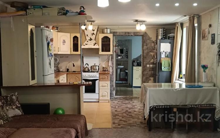 Жеке үй · 3 бөлме · 70 м² · 6.5 сот., мкр Боралдай (Бурундай), Акжолтай 39/4, бағасы: 25 млн ₸ в Алматы, Алатауский р-н — фото 16