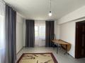 2-комнатная квартира, 60 м², 7/9 этаж помесячно, 2 за 120 000 〒 в Талдыкоргане, мкр Бирлик — фото 3