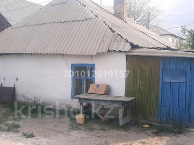 Отдельный дом · 3 комнаты · 90 м² · 7 сот., Аэропортовская 70 — Остановка Юност за 7 млн ₸ в Семее
