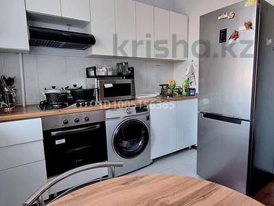 2-комнатная квартира · 43 м² · 3/5 этаж, мкр СМП 136, СМП-136 6 — Бывшее областное гаи, магазин Берёзка за 18 млн ₸ в Атырау