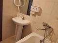 2-комнатная квартира · 43 м² · 3/5 этаж, мкр СМП 136, СМП-136 6 — Бывшее областное гаи, магазин Берёзка за 18 млн ₸ в Атырау — фото 9