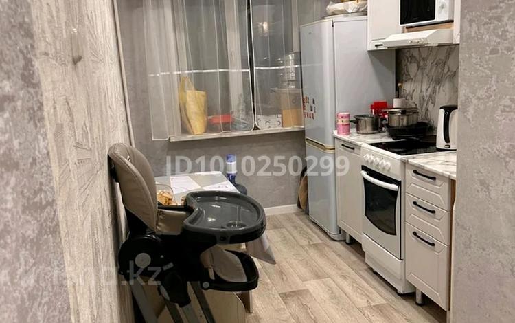 5-бөлмелі пәтер · 95 м² · 4/10 қабат, Бакинская 5, бағасы: 42 млн ₸ в Павлодаре — фото 2
