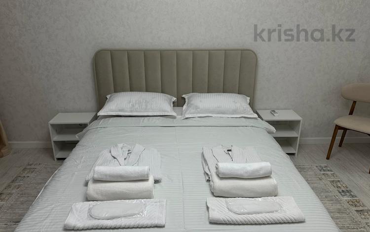 1-комнатная квартира · 43 м² · 9/12 этаж, мкр Дарабоз, Бауыржана Момышулы 5/3 за 300 000 ₸ в Алматы, Алатауский р-н — фото 2