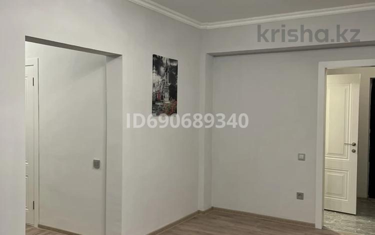 3-комнатная квартира, 68 м², 9/10 этаж помесячно, мкр Калкаман-2 8/3