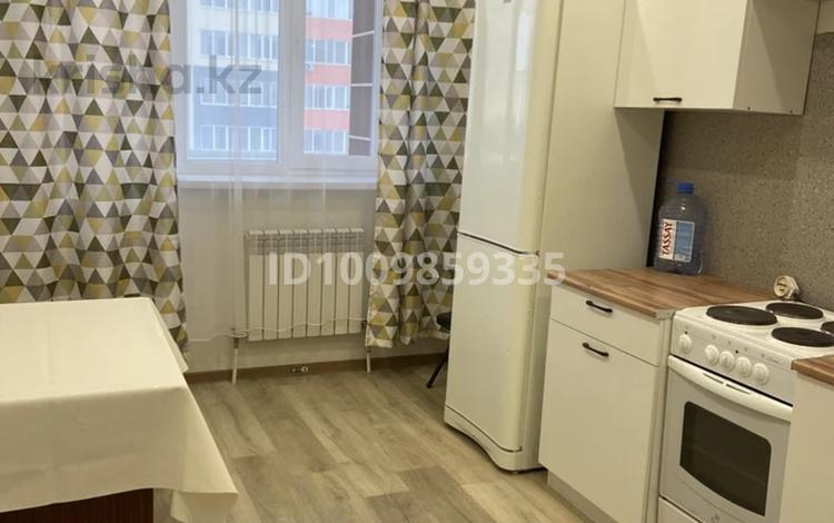 1-комнатная квартира · 36 м² · 3/9 этаж, Нажимеденова 17 — Улы дала за 170 000 ₸ в Астане, Сарайшык р-н — фото 2