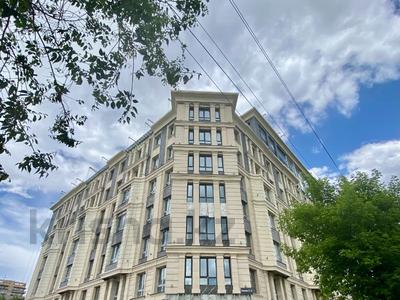 6-комнатная квартира · 321.5 м² · 8/8 этаж, мкр Новый Город, ​Улица Комиссарова 27 за ~ 176.8 млн ₸ в Караганде, Казыбек би р-н
