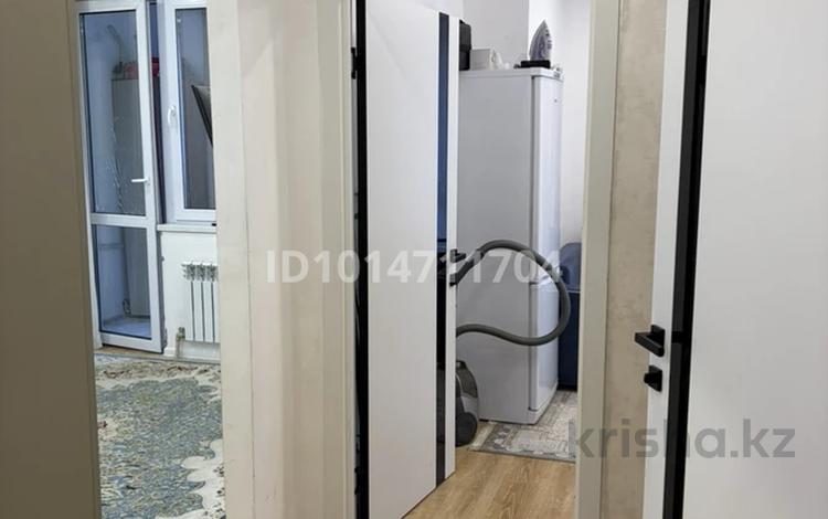 1-комнатная квартира · 41 м² · 3/20 этаж, Темирбек жургенов 19/2 за 25.1 млн ₸ в Астане, Сарайшык р-н — фото 2