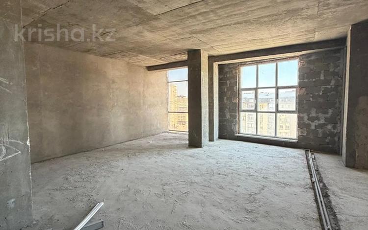 4-бөлмелі пәтер · 160 м² · 7/16 қабат, 18 43/1, бағасы: 35 млн ₸ в Актау, 18-й мкр  — фото 2