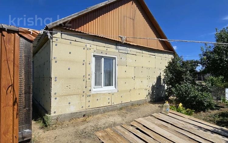 Отдельный дом · 3 комнаты · 68 м² · 8 сот., Восточный правый — 7 тополей за 10.5 млн ₸ в Семее — фото 2