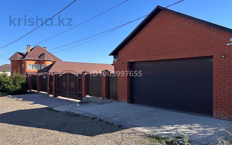 Отдельный дом · 9 комнат · 330 м² · 14 сот., Плахуты 68 за 300 млн 〒 в Усть-Каменогорске — фото 36