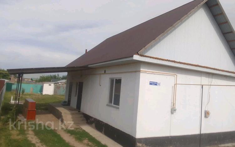 Жеке үй · 3 бөлме · 80 м², Макатаева 102, бағасы: 26 млн ₸ в  — фото 2