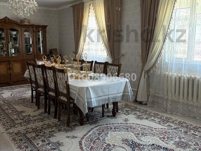 Жеке үй · 7 бөлме · 188 м² · 15 жүзд., Ұзақбай Құлымбетов 28 — Сатурн, бағасы: 30 млн ₸ в 