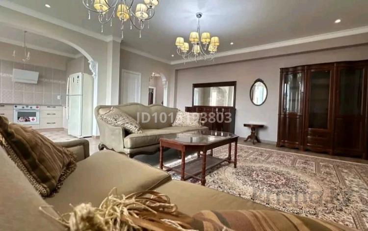 3-бөлмелі пәтер · 130 м², Прокофьева 140 — Матро Сайран, бағасы: 70 млн ₸ в Алматы — фото 2