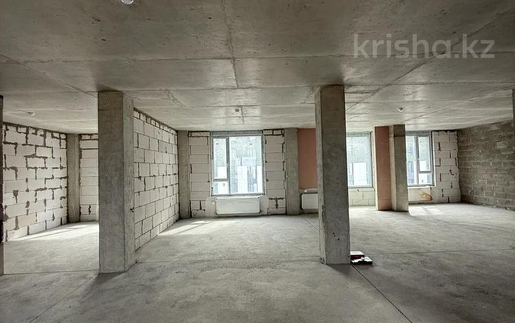 4-комнатная квартира · 167 м² · 7/9 этаж, Е-779 32 за 66 млн ₸ в Астане, Есильский р-н — фото 2