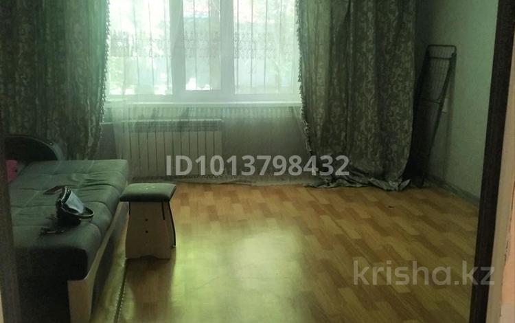 1-комнатная квартира · 42 м² · 1/10 этаж, мкр Юго-Восток, Мкр Юго-Восток, мкр Гульдер 1 6 — Район #3# поликлиники за 145 000 ₸ в Караганде, Казыбек би р-н — фото 2