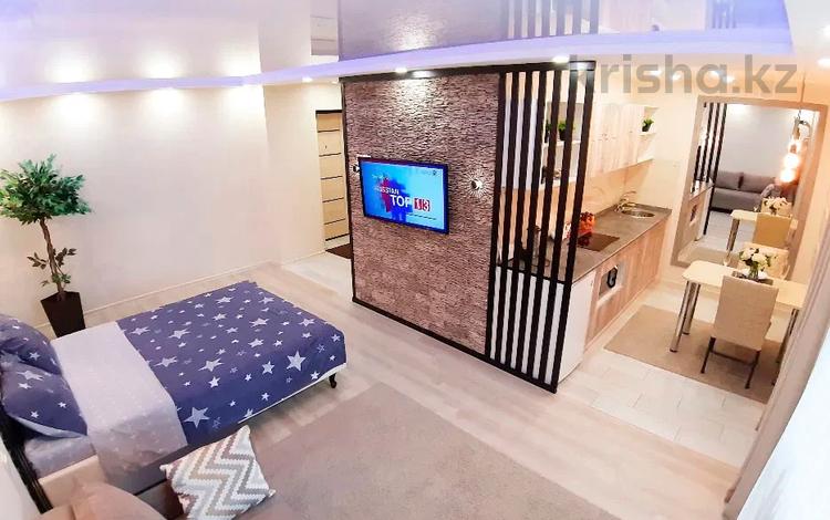 1-комнатная квартира · 36 м², Гоголя 51 — проспект Нуркена Абдирова за 1 000 ₸ в Караганде, Казыбек би р-н — фото 2