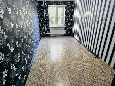 2-комнатная квартира · 47 м² · 4/5 этаж, 4мкр за 15.5 млн ₸ в Талдыкоргане, мкр Жастар