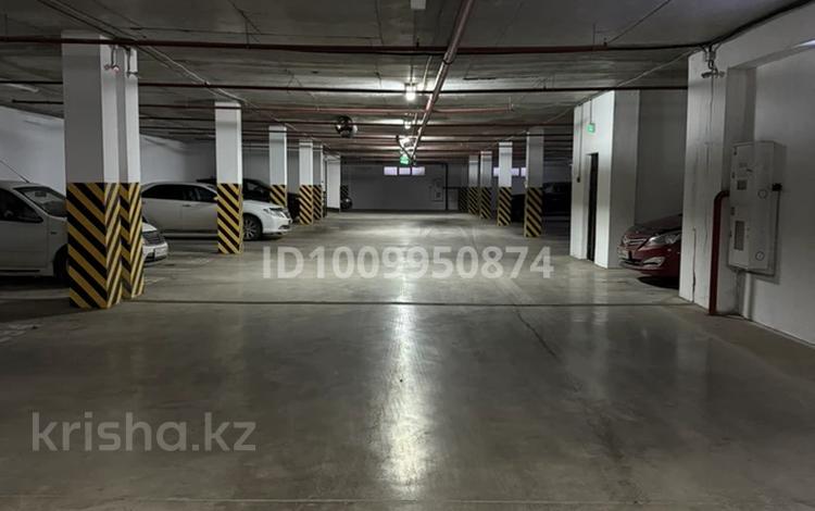 Паркинг · Е251 4, бағасы: 13 000 ₸ в Астане, Нура р-н — фото 2