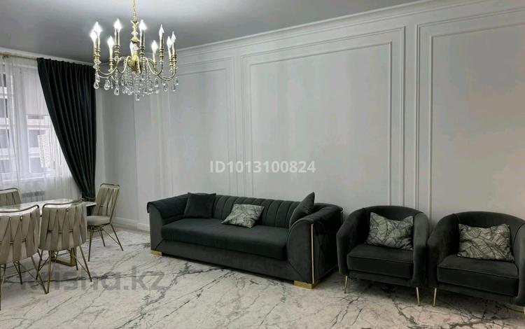 2-комнатная квартира · 78 м² · 3/9 этаж, Абулхайыр хана 74-5 за 400 000 ₸ в Атырау — фото 2