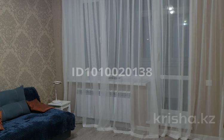 1-комнатная квартира · 42 м² · 2/8 этаж, Алихан Бокейхан за 215 000 〒 в Астане, Есильский р-н — фото 2