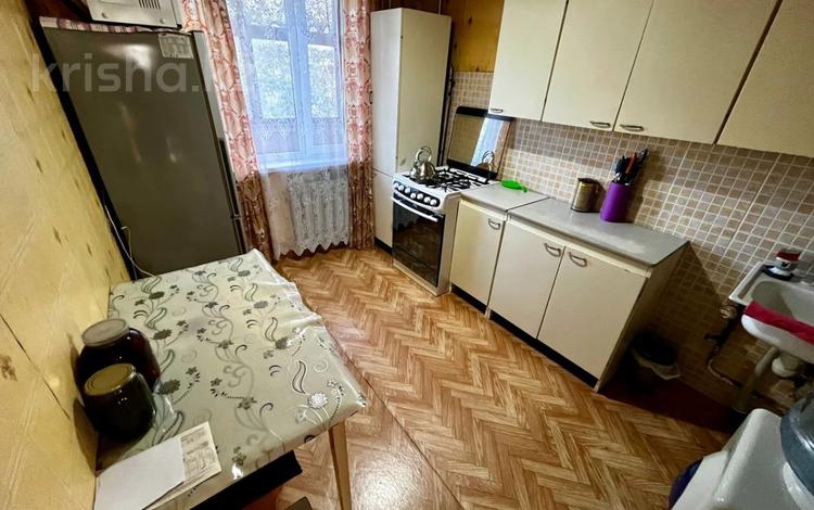 4-бөлмелі пәтер, 83 м², 4/5 қабат, Амангельды 198, бағасы: 26 млн 〒 в Костанае — фото 2