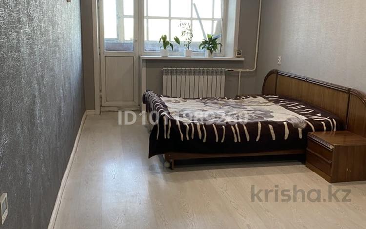 1-комнатная квартира · 40.3 м² · 5/12 этаж, 15-й мкр. 20А за 19.9 млн ₸ в Семее, Красный Кордон — фото 2
