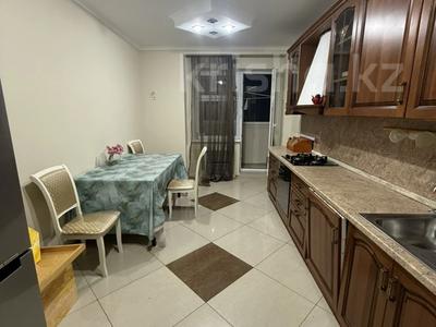 2-комнатная квартира · 72 м² · 1/9 этаж, Сатпаева 48д за 270 000 ₸ в Атырау