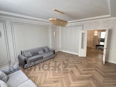 3-комнатная квартира · 134 м² · 8/20 этаж, Бухар жырау 20 за 135 млн 〒 в Астане, Есильский р-н