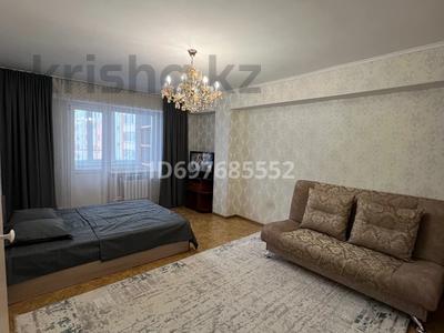 1-бөлмелі пәтер · 54 м² · 5/10 қабат, Есенберлина 6А, бағасы: 10 000 ₸ в Усть-Каменогорске, Ульбинский