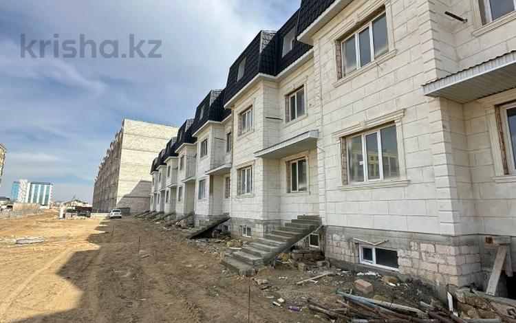 Отдельный дом · 8 комнат · 415 м² · 4 сот., 29а мкр за 57 млн 〒 в Актау — фото 2