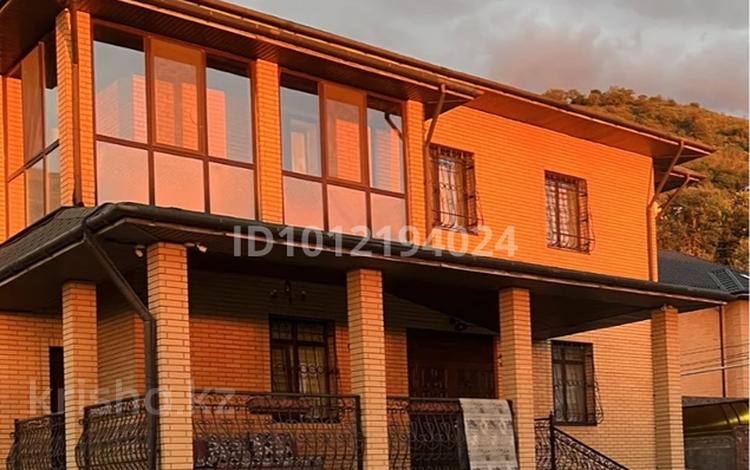 Жеке үй · 7 бөлме · 420 м² · 9 сот., Мкр. Нур Алатау 1843, бағасы: 300 млн ₸ в Алматы, Бостандыкский р-н — фото 2