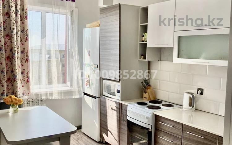 2-комнатная квартира · 60 м² · 6/7 этаж, Майкудук, Мкр Голубые пруды 5/5 за 21.9 млн ₸ в Караганде, Алихана Бокейханова р-н — фото 2