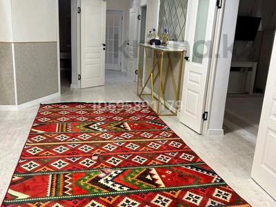 Продажа домов и дачи в Атырауской обл.: Отдельный дом · 6 комнат · 195 м² · 10 сот., мкр Сая, 4 9 за 25 млн 〒 Отдельный дом · 6 комнат · 195 м² · 10 сот., мкр Сая, 4 9 за 25 млн 〒 в Атырау