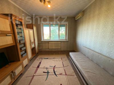 2-комнатная квартира · 42 м² · 5/9 этаж, мкр Аксай-3 25а за 200 000 ₸ в Алматы, Ауэзовский р-н