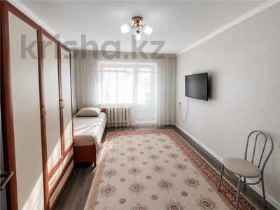 2-бөлмелі пәтер · 48 м² · 4/5 қабат, 15-шағынаудан, бағасы: 9.5 млн ₸ в Караганде, Алихана Бокейханова р-н