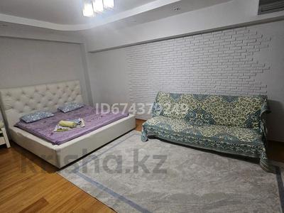 1-бөлмелі пәтер · 32 м² · 2/6 қабат, Абылай хана 74 — Гоголя, бағасы: 2 000 〒 в Алматы, Алмалинский р-н