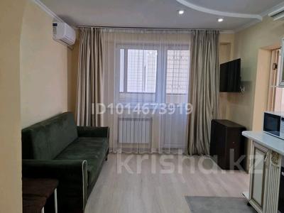 2-комнатная квартира · 45 м² · 8/10 этаж, Мкр Аксай, Б. Момышулы 25 за 300 000 ₸ в Алматы, Ауэзовский р-н