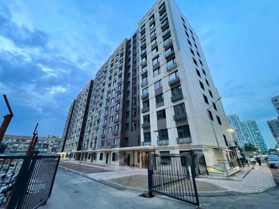 3-комнатная квартира · 72 м² · 4/15 этаж, Райымбека 210/27 за ~ 48.4 млн ₸ в Алматы, Алмалинский р-н