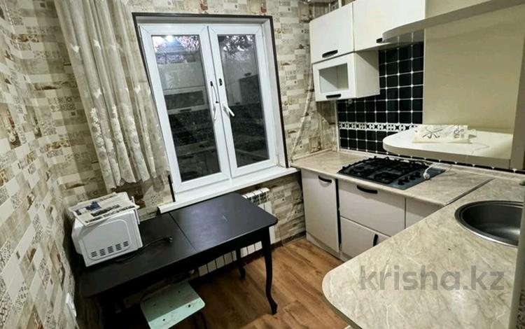 3-бөлмелі пәтер · 60 м² · 4/5 қабат, Айнабұлақ-3 ш/а. 95, бағасы: 42 млн ₸ в Алматы, Жетысуский р-н — фото 2