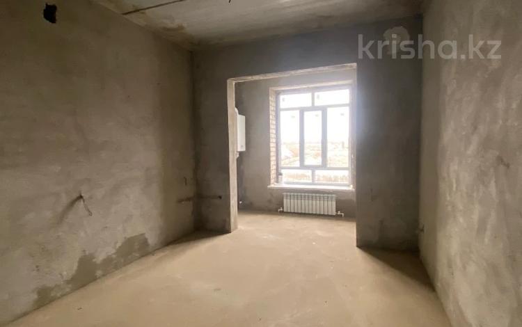 2-бөлмелі пәтер · 71 м² · 4/5 қабат, мкр. Алтын орда 251в, бағасы: 14.5 млн ₸ в Актобе — фото 2