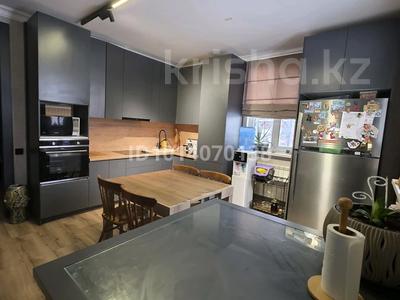 Отдельный дом · 5 комнат · 160 м² · 11 сот., мкр Уркер за 85 млн ₸ в Астане, Нура р-н