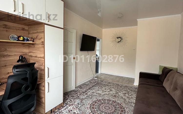 2-комнатная квартира · 44 м² · 3/3 этаж, Ауэзова за 8.5 млн ₸ в Текели — фото 2