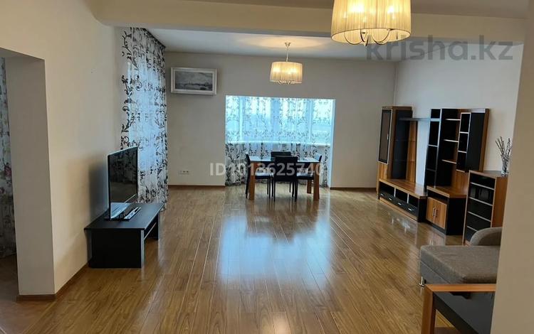 2-комнатная квартира · 105.7 м² · 16/18 этаж, Муканова 241 за 103.8 млн ₸ в Алматы, Алмалинский р-н — фото 3
