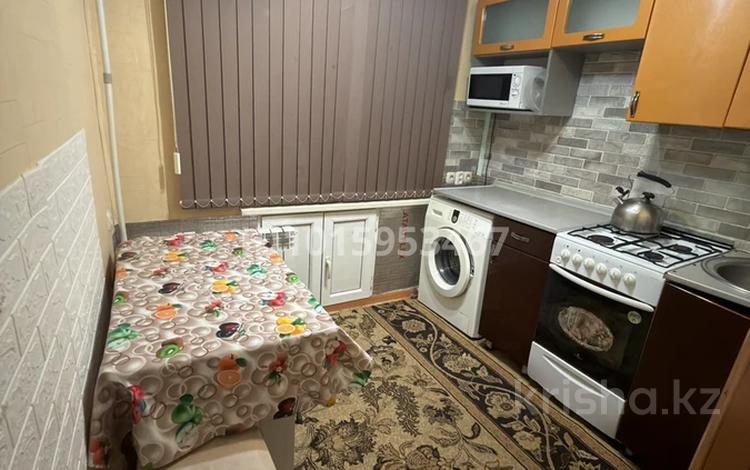 1-бөлмелі пәтер · 39 м² · 1/4 қабат, 1-квартал, Магнитогорская 4, бағасы: 110 000 ₸ в Караганде, Алихана Бокейханова р-н — фото 2