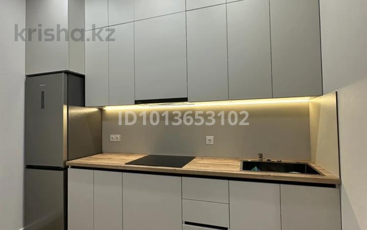 2-комнатная квартира · 40 м² · 15/18 этаж, Е-36 за 270 000 ₸ в Астане, Нура р-н — фото 2