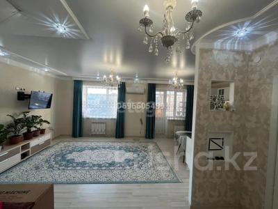 3-бөлмелі пәтер · 90 м² · 4/9 қабат, мкр. Алтын орда, Ораз Татеулы 5а — Жекпе жек, бағасы: 37 млн ₸ в Актобе
